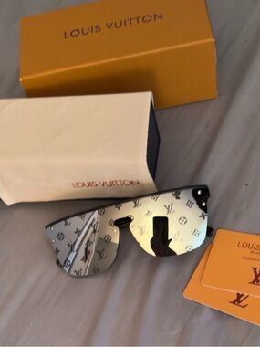 Louis Vuitton Silver Mirrored Monogram Shield Sunglasses